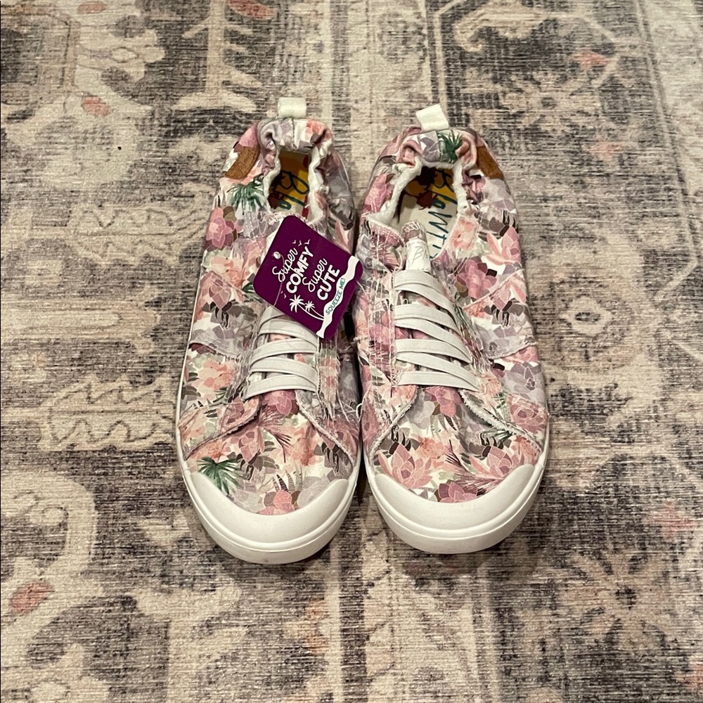 Floral Blowfish Slip-on Shoes
